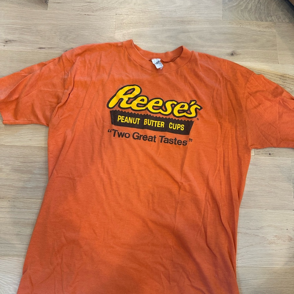 Vintage Reeses Graphic T-Shirt for Men